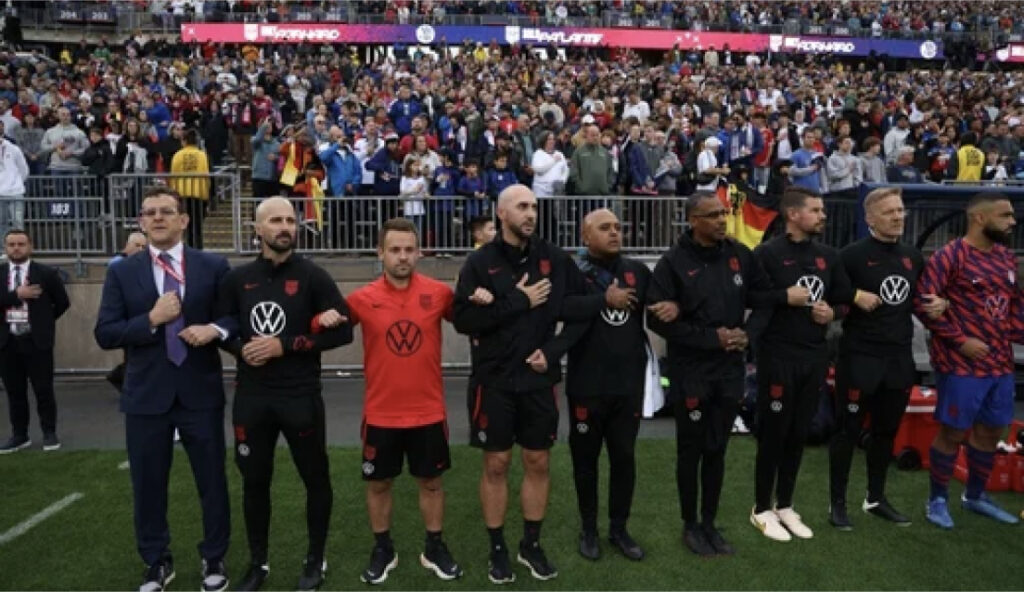 Steve Fell with the US Men's National soccer team